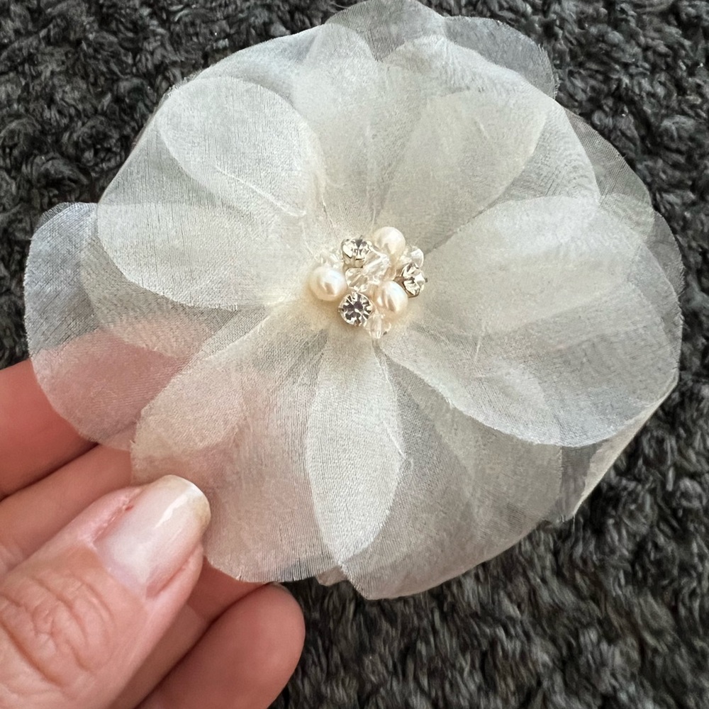 Custom bridal flower hair piece